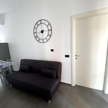 Nice House Luminoso Con Terrazzo 加拉瑞特 外观 照片